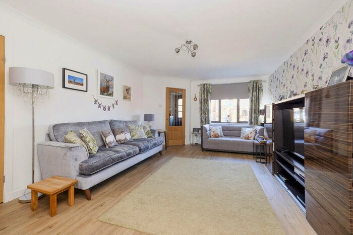 3 Bedroom Terraced House For Sale In Wanless Court, Musselburgh, EH21
