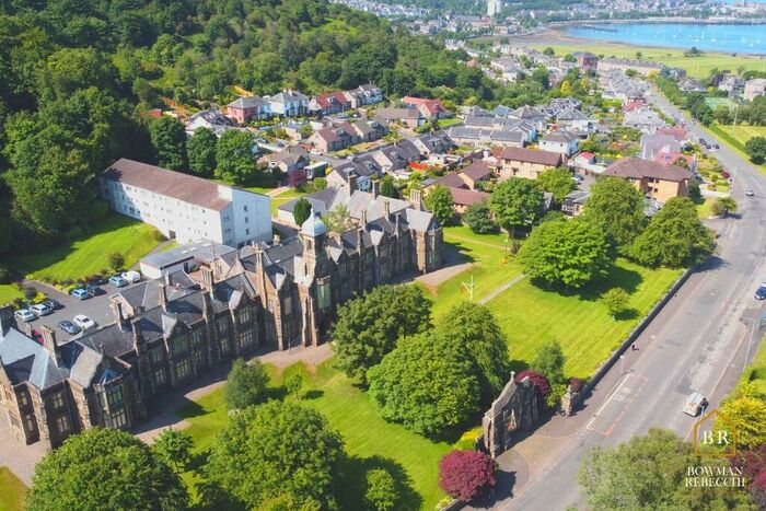 1 Bedroom Flat To Rent In Finnart Street, Inverclyde, Greenock, PA16