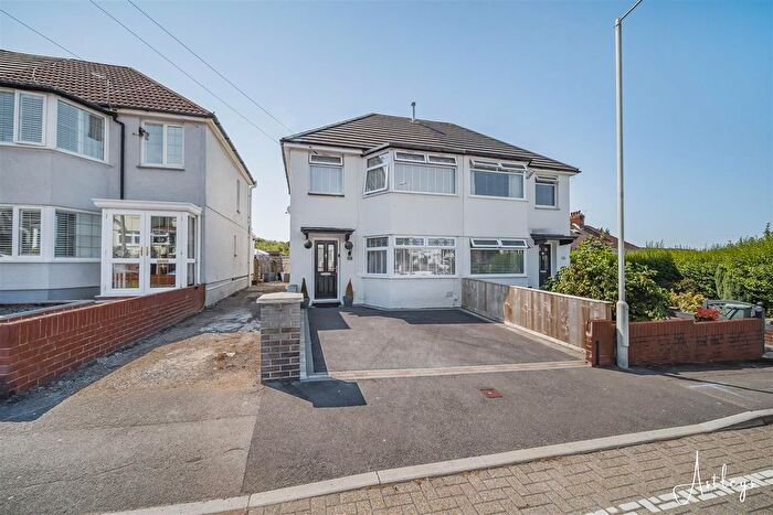 3 Bedroom Semi-Detached House For Sale In Ael-Y-Bryn Road, Fforestfach, Swansea, SA5