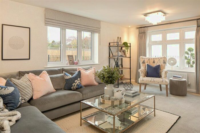 3 Bedroom Property To Rent In Haresfield Lane, Hardwick, Gloucester, GL2