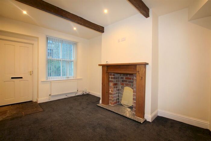 2 Bedroom Cottage To Rent In The Fold, Haworth, Keighley, BD22