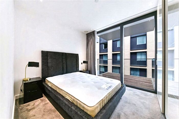2 Bedroom Flat To Rent In Catalina House, Goodman's Fields, Aldgate, London, E1