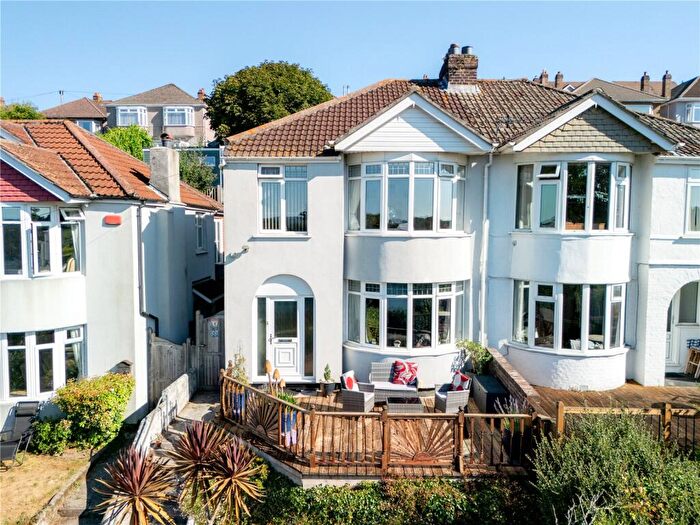 3 Bedroom Semi-Detached House For Sale In Dunclair Park, Plymouth, PL3