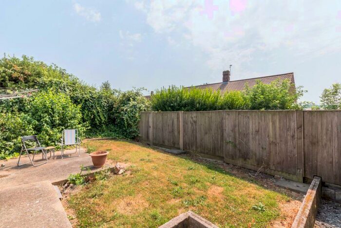 1 Bedroom House To Rent In Kent Avenue, Canterbury, CT1