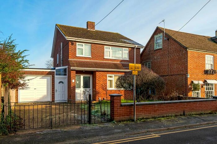 3 Bedroom Detached House To Rent In Drayton, Oxfordshire, OX14