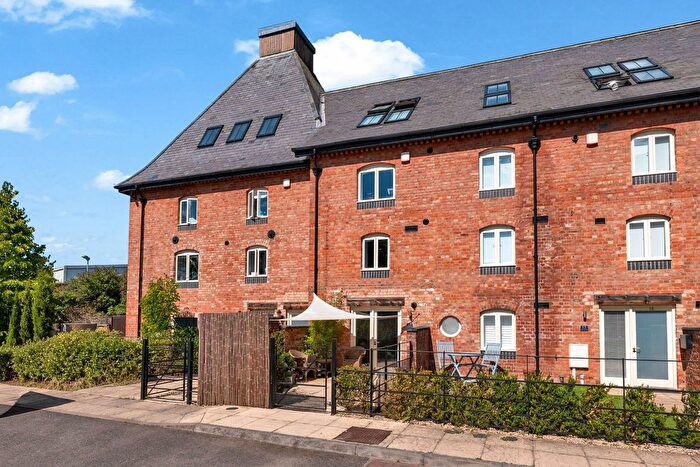 3 Bedroom Town House For Sale In The Maltings, Sileby, LE12