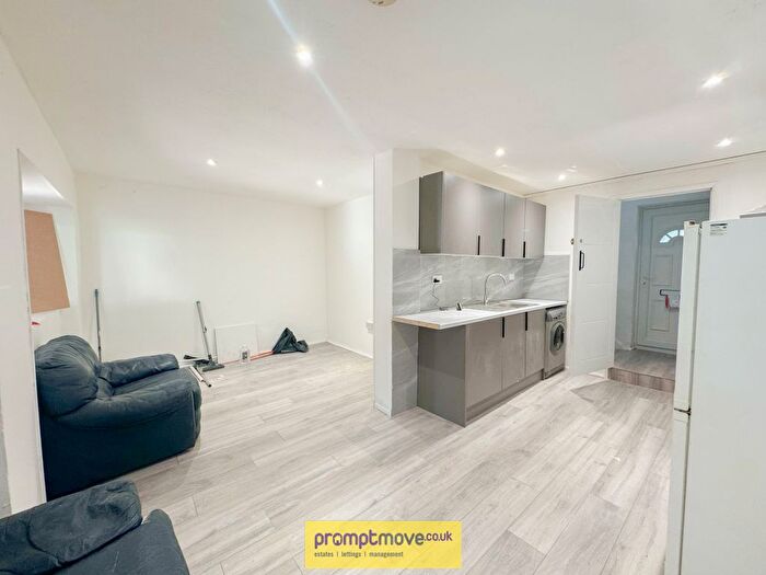 Property To Rent In Copenhagen Close, Luton, LU3