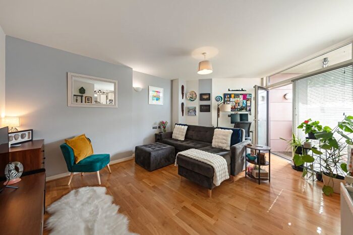 1 Bedroom Flat For Sale In Riversdale Road, London, N5