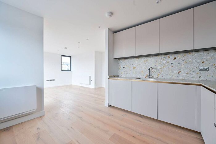 2 Bedroom Flat For Sale In The Wilcox, Vauxhall, London, SW8