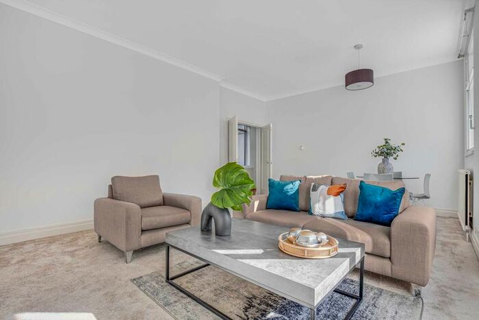 1 Bedroom Flat To Rent In New Cavendish Street, Marylebone, W1G