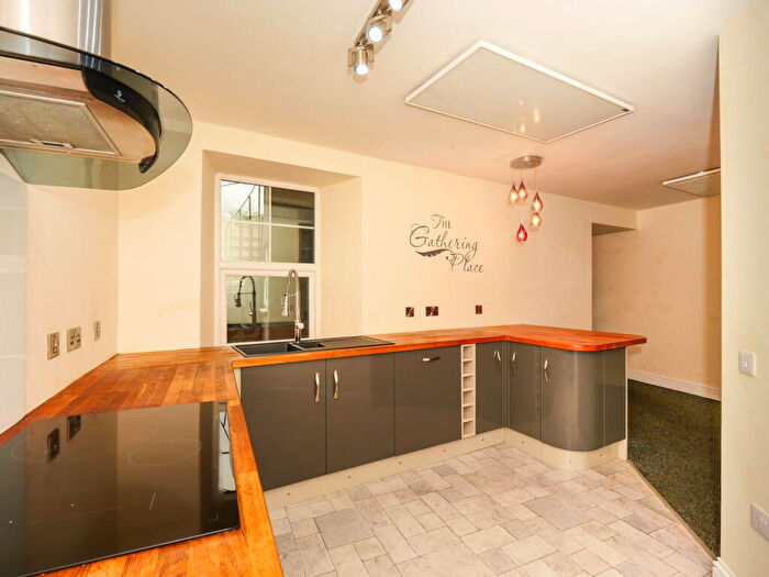 1 Bedroom Flat For Sale In Nithbank, Dumfries, DG1
