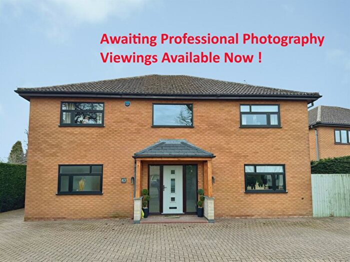 5 Bedroom Detached House For Sale In South Road, Bourne, PE10