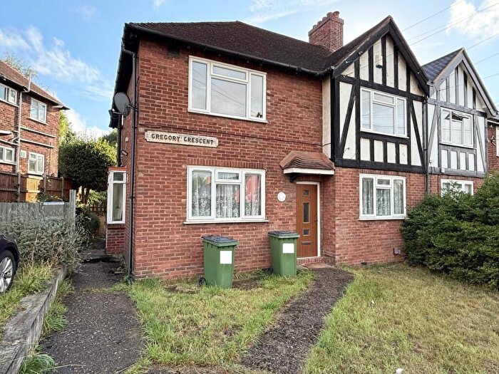 2 Bedroom Flat To Rent In Gregory Crescent, Eltham, SE9