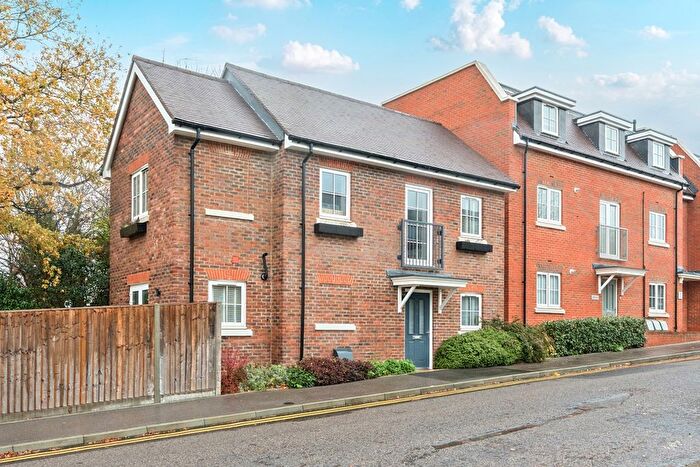 3 Bedroom Detached House To Rent In Mill Road, Epsom, KT17