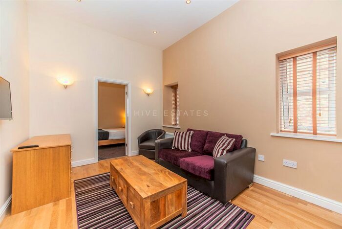 1 Bedroom Flat To Rent In Dene Apartments, Jesmond, Newcastle Upon Tyne, NE2