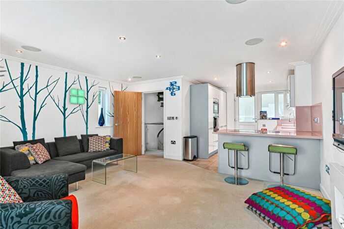 3 Bedroom Terraced House For Sale In Durrant Road, Lower Parkstone, Poole, Dorset, BH14