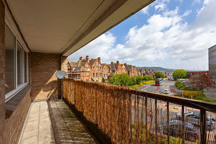 2 Bedroom Apartment To Rent In Cheriton Gardens, Folkestone, CT20