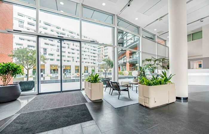 1 Bedroom Flat To Rent In Hepworth Court, Gatliff Road, London, SW1W