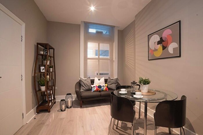 1 Bedroom Flat To Rent In Lithos House, London, NW3