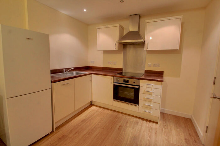 2 Bedroom Apartment To Rent In Charles Street, Leicester, LE1