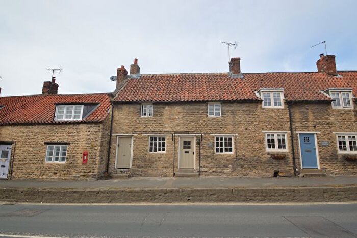 2 Bedroom Terraced House To Rent In High Street, Thornton Le Dale, YO18
