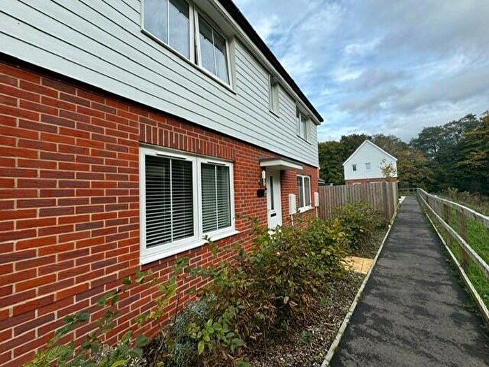 3 Bedroom House To Rent In Blake Place, Haywards Heath, RH16