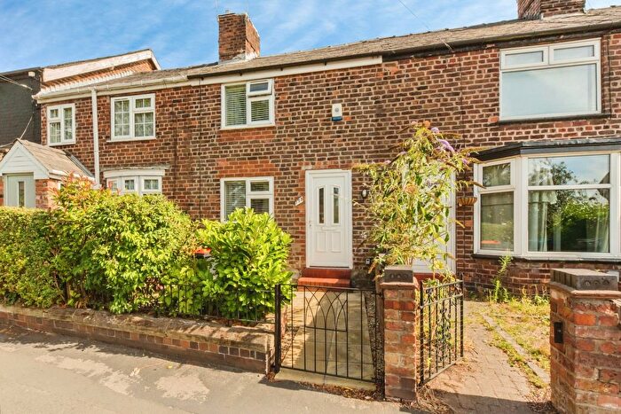2 Bedroom Terraced House For Sale In Chester Road, Northwich, Cheshire, CW8