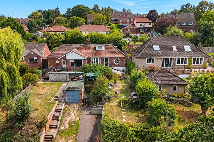 2 Bedroom Semi-Detached Bungalow For Sale In Hellesdon Road, Norwich, NR6