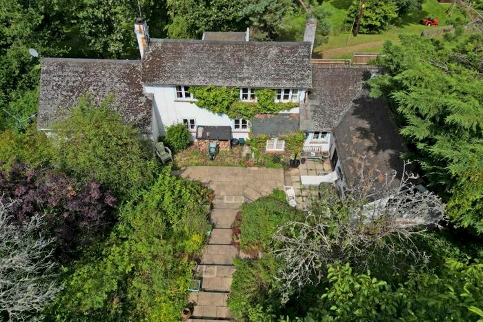 3 Bedroom Detached House For Sale In Lavender Cottage, Burys Bank Road, Crookham Common, Thatcham, Berkshire, RG19