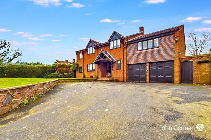 4 Bedroom Detached House For Sale In Normanton Lane, Stanford On Soar, LE12