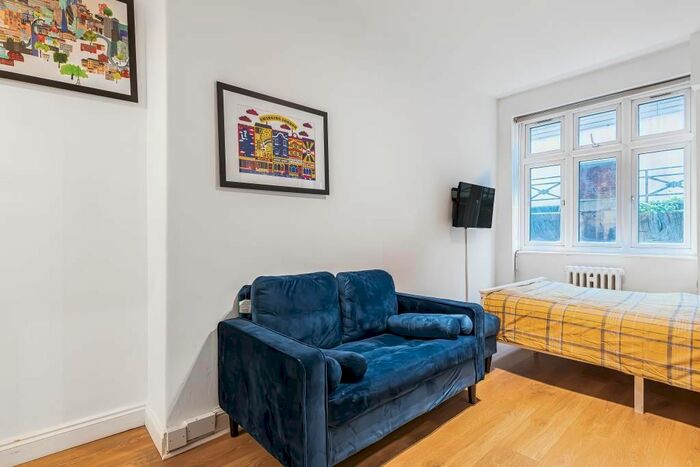 Studio To Rent In Grove Hall Court, St. Johns Wood, NW8