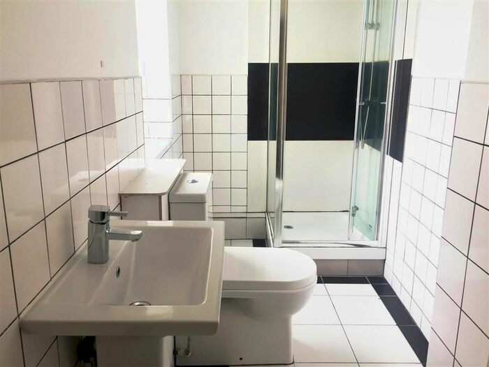 2 Bedroom Flat To Rent In Flat, Station Road, Stechford, Birmingham, B33