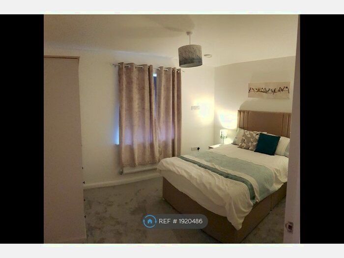 1 Bedroom Flat To Rent In John Street, Luton, LU1
