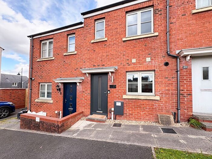 2 Bedroom Terraced House For Sale In Llandarcy, Neath, SA10