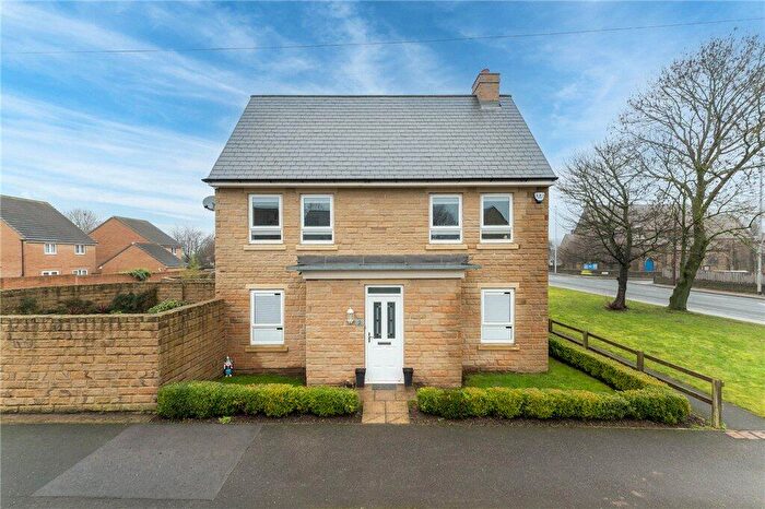 3 Bedroom Detached House For Sale In Perry Way, Morley, Leeds, West Yorkshire, LS27
