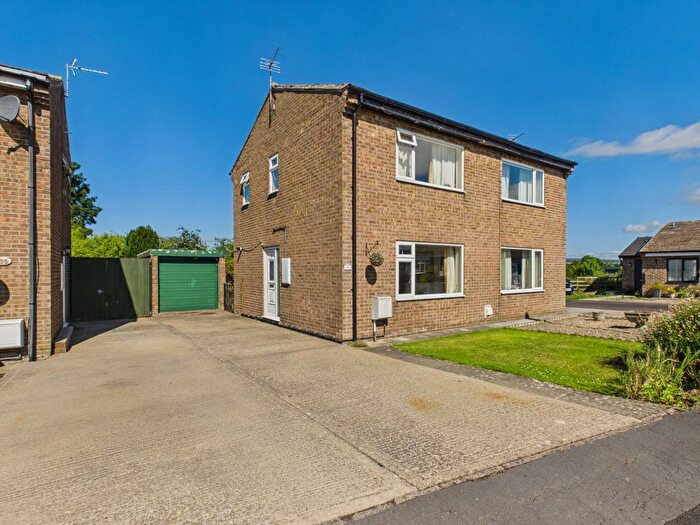 2 Bedroom Semi-Detached House For Sale In High Riggs, Barnard Castle, DL12