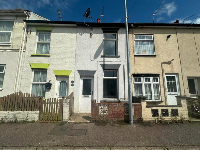 2 Bedroom Terraced House To Rent In Nelson Road, Gorleston, Great Yarmouth, Norfolk, NR31
