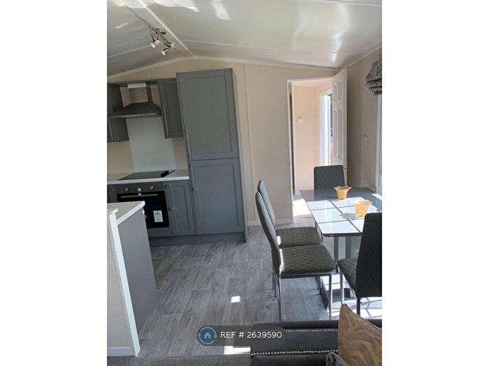 1 Bedroom Mobile/park Home To Rent In Baughurst, Baughurst, RG26