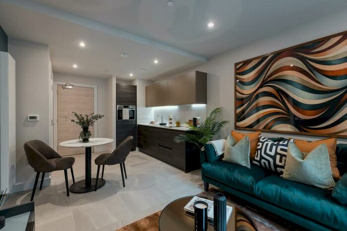 Apartment To Rent In New York Square, Quarry Hill, LS2