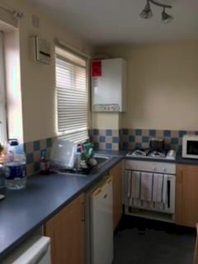 1 Bedroom Maisonette To Rent In Shirley Road, Addiscombe, CR0