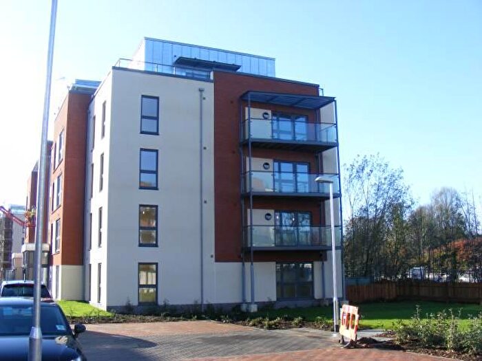 2 Bedroom Flat To Rent In Paxton Drive, Ashton, Bristol, BS3