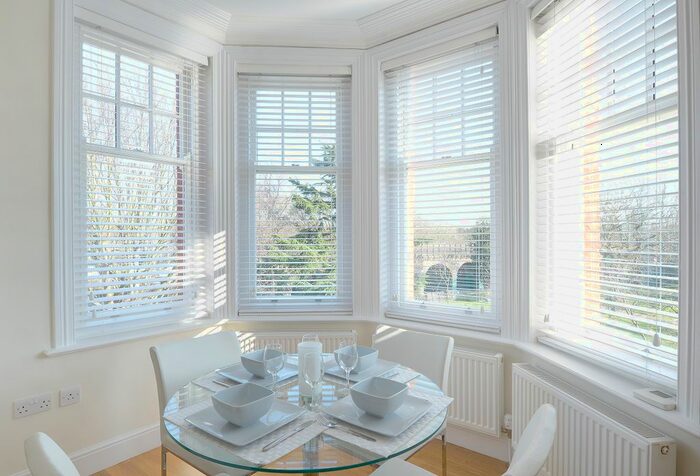 1 Bedroom Flat To Rent In Hamlet Garden, Ravenscourt Park, W6