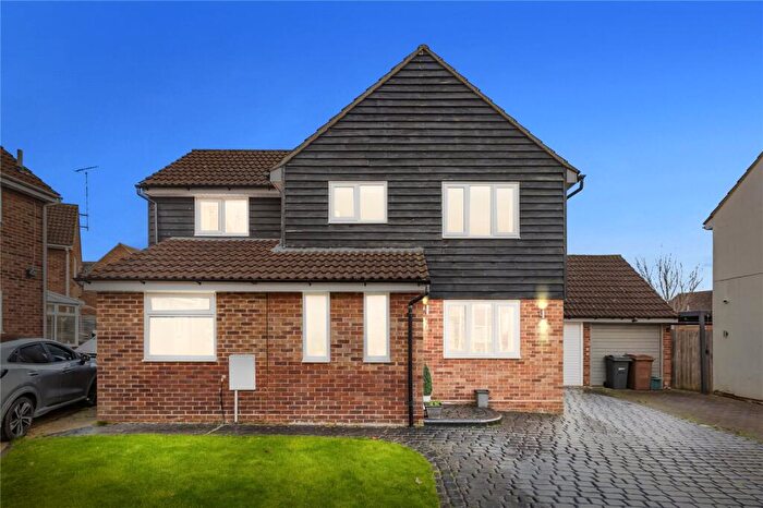 4 Bedroom Detached House For Sale In Hamberts Road, South Woodham Ferrers, Chelmsford, Essex, CM3