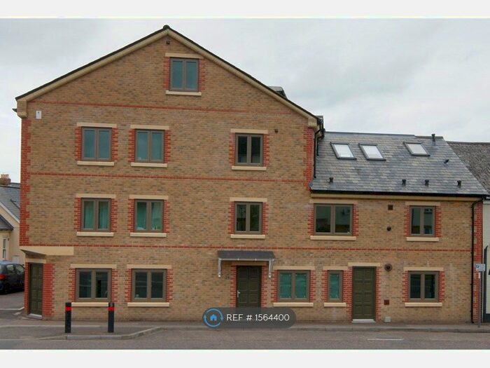 1 Bedroom Flat To Rent In Kingston Road, Taunton, TA2