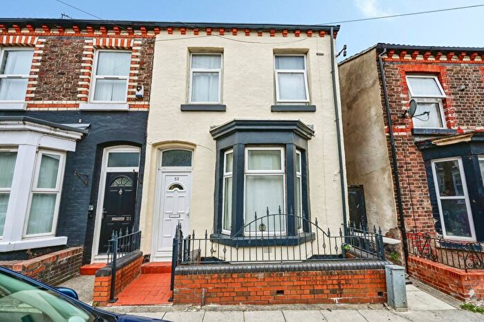 2 Bedroom End Of Terrace House For Sale In Lime Grove, Toxteth, Liverpool, Merseyside, L8