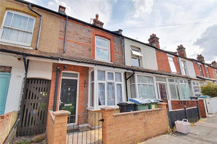 2 Bedroom Detached House To Rent In Parker Street, Watford, Hertfordshire, WD24