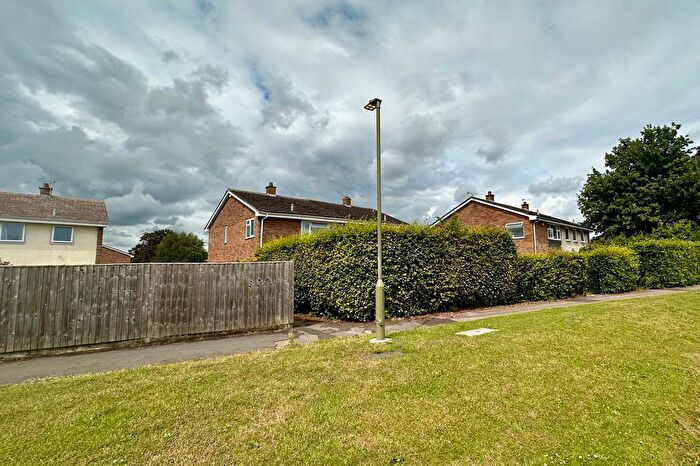 3 Bedroom Semi-Detached House For Sale In Windrush Road, Berinsfield, Wallingford, OX10