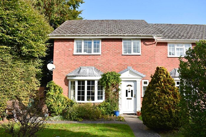 3 Bedroom End Of Terrace House For Sale In Brockenhurst, SO42