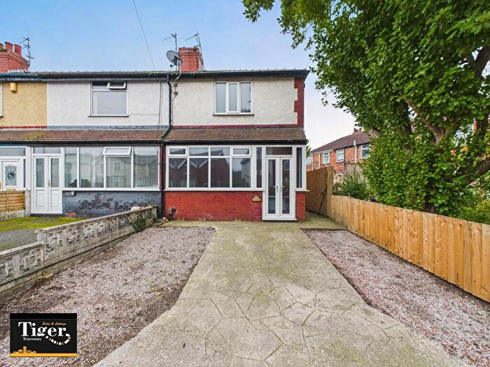 2 Bedroom End Of Terrace House For Sale In Preston Old Road, Blackpool, FY3