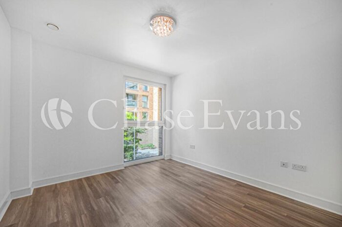 1 Bedroom Flat For Sale In Greenland Place, Pell Street, Surrey Quays, London, SE8